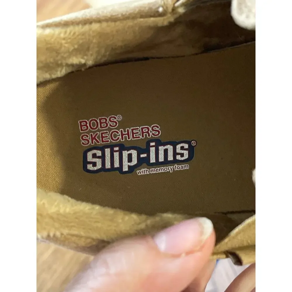 Bobs Sketchers slip-ins Comfort shoes Wom size 9.5 Memory Foam Brown slip-ons